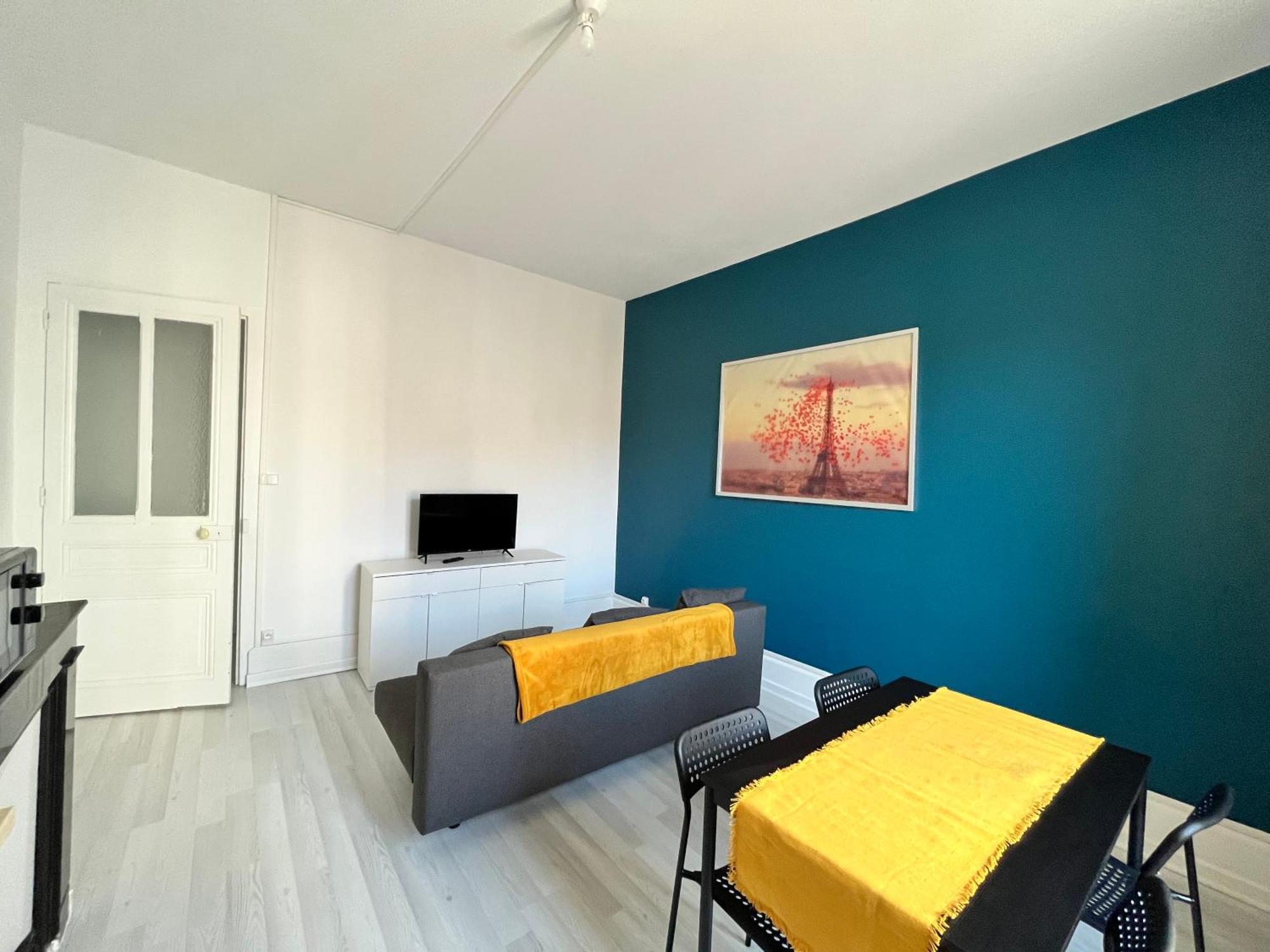סן-אטיין Appartement Le Boheme - Proche Centre Ville Et Gare St Etienne מראה חיצוני תמונה